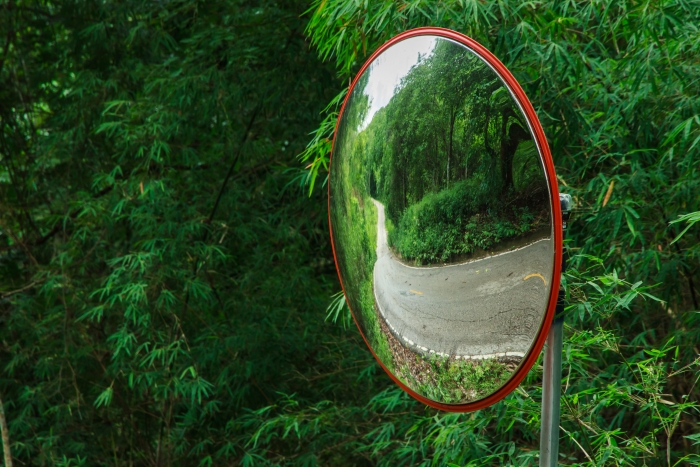 safety traffic mirror